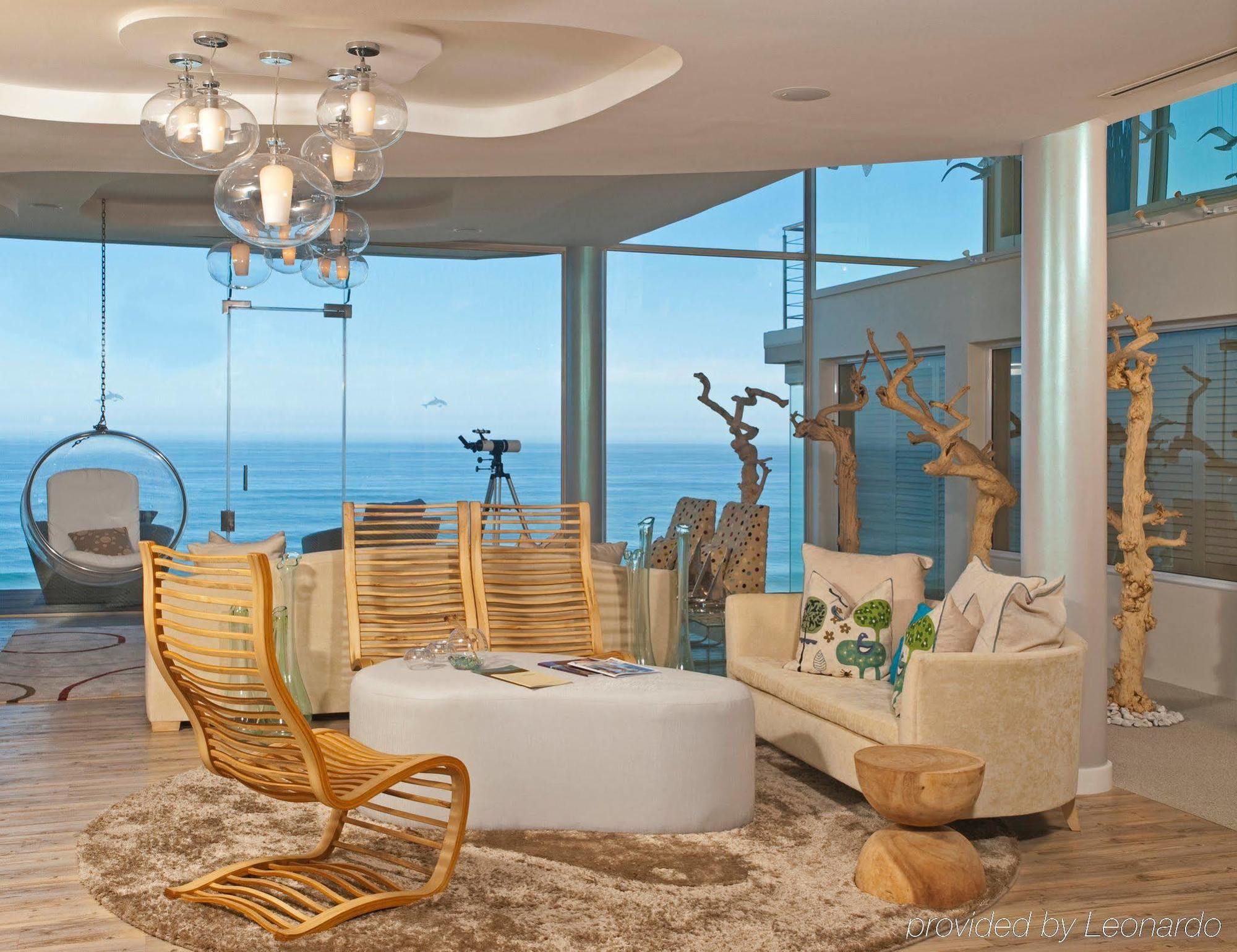 Views Boutique & 5*